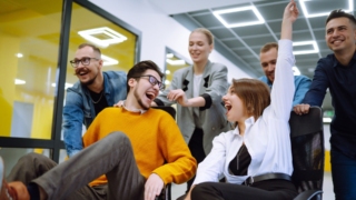 Akıl sağlığını koruyan şirketler!