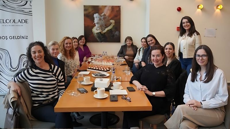 C Level Club üyeleri “Çikolatanın Lezzet Arkeolojisi”ni keşfetti C Level Club üyeleri “Çikolatanın Lezzet Arkeolojisi”ni keşfetti