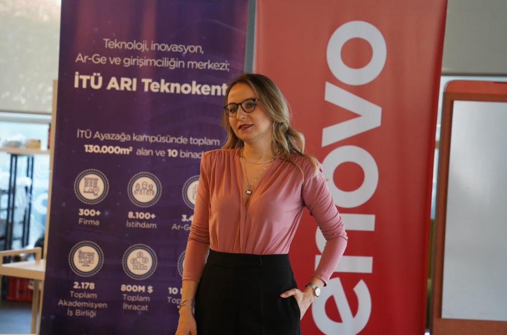 Pazarlama sektörünün ilk AI eğitimi “Marketing Türkiye C-Suite AI Akademi” yoğun bir katılımla gerçekleşti… Pazarlama sektörünün ilk AI eğitimi “Marketing Türkiye C-Suite AI Akademi” yoğun bir katılımla gerçekleşti…