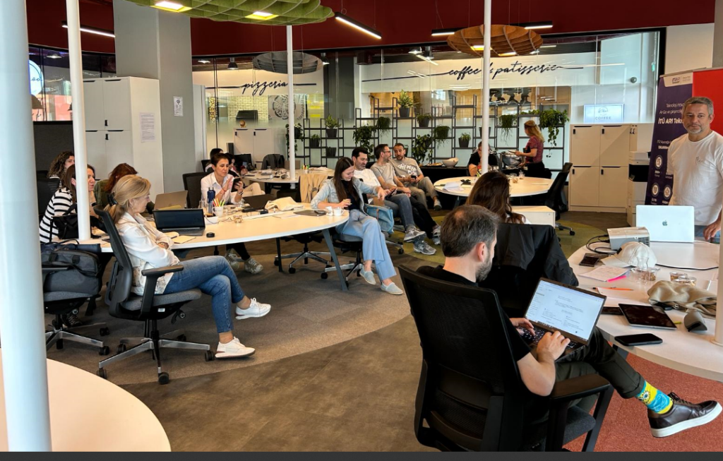 Pazarlama sektörünün ilk AI eğitimi “Marketing Türkiye C-Suite AI Akademi” yoğun bir katılımla gerçekleşti… Pazarlama sektörünün ilk AI eğitimi “Marketing Türkiye C-Suite AI Akademi” yoğun bir katılımla gerçekleşti…