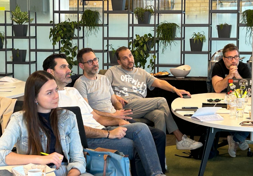 Pazarlama sektörünün ilk AI eğitimi “Marketing Türkiye C-Suite AI Akademi” yoğun bir katılımla gerçekleşti… Pazarlama sektörünün ilk AI eğitimi “Marketing Türkiye C-Suite AI Akademi” yoğun bir katılımla gerçekleşti…