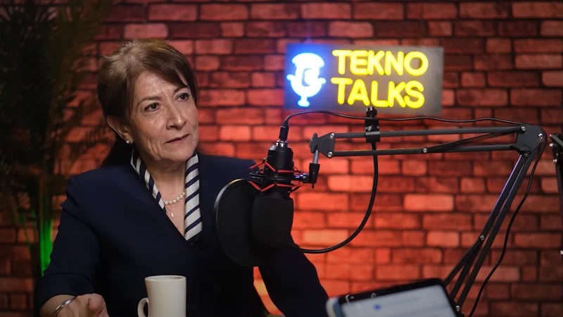 TeknoTalks ilk konuğu Günseli Özen ile yayında... TeknoTalks ilk konuğu Günseli Özen ile yayında...