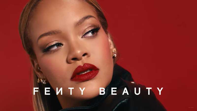 Rihanna, milyar dolarlık markası Fenty Beauty ile Çin'e açılıyor Rihanna, milyar dolarlık markası Fenty Beauty ile Çin'e açılıyor