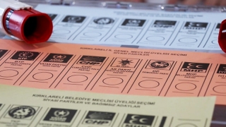 Hangi araştırma şirketi seçimlerden zaferle ayrıldı?