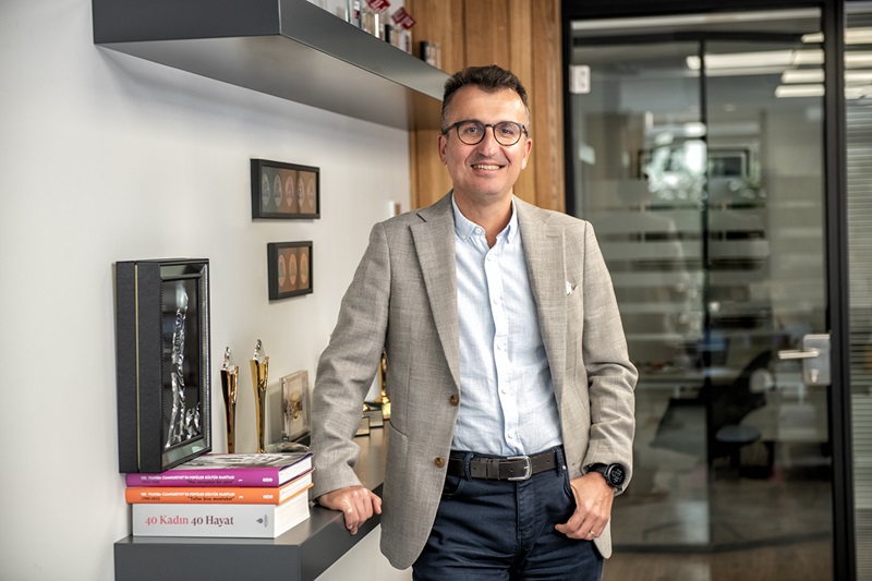 KoçZer, medya satın alma hizmetlerini yeni nesil reklam ajansıyla genişletiyor KoçZer, medya satın alma hizmetlerini yeni nesil reklam ajansıyla genişletiyor