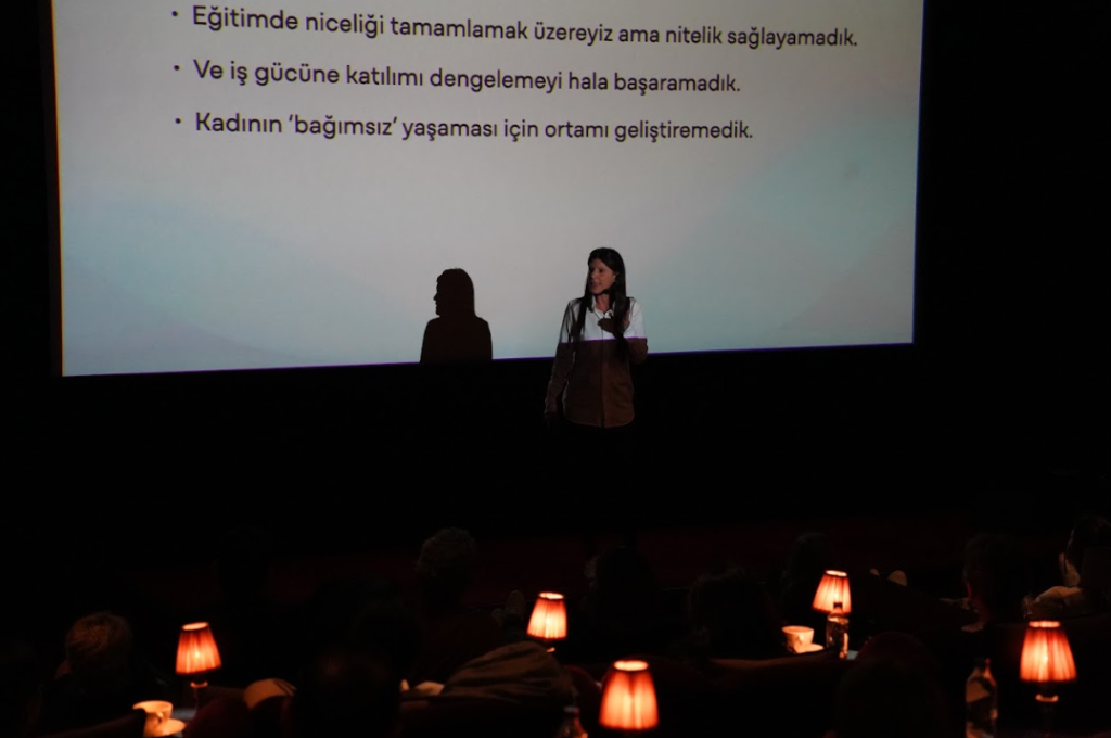 KONDA Alladsof ile pazarlama iletişimcilerinin işi hem kolay hem zor olacak... KONDA Alladsof ile pazarlama iletişimcilerinin işi hem kolay hem zor olacak...