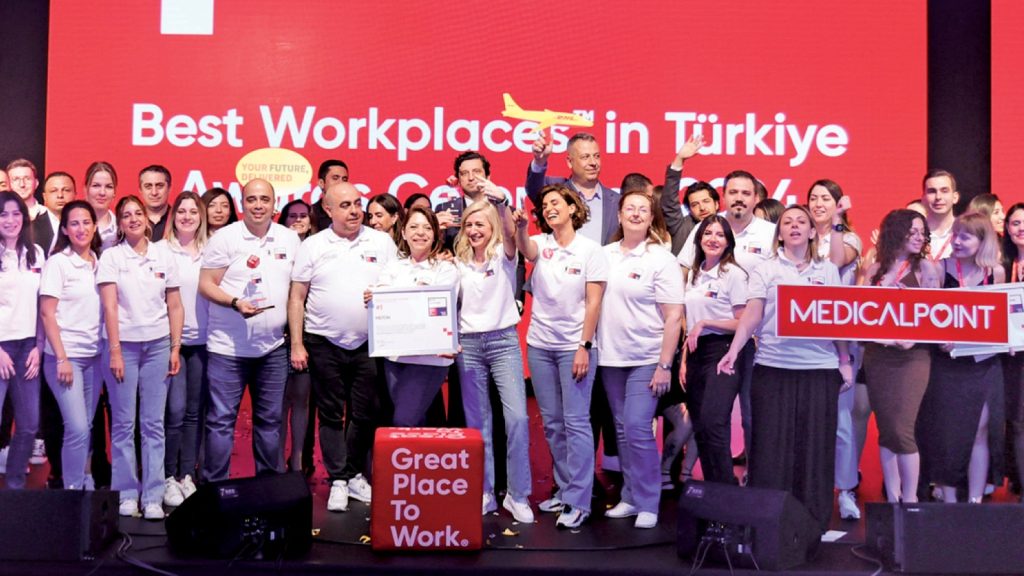 Bir lokanta ile seçim kazanılır mı? Yanıt Marketing Türkiye Haziran sayısında! Bir lokanta ile seçim kazanılır mı? Yanıt Marketing Türkiye Haziran sayısında!