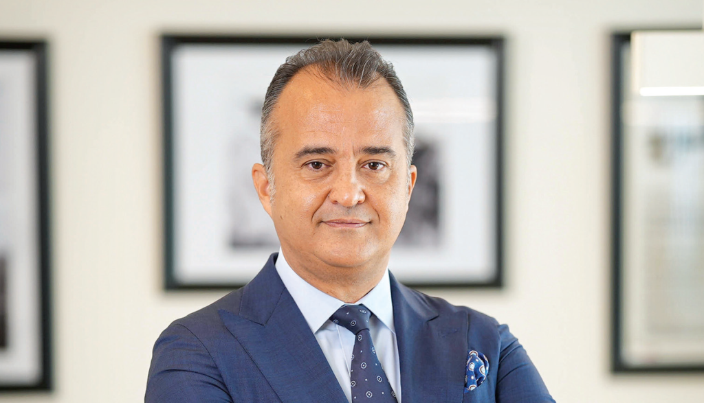 Sürdürülebilir başarının sırları... Zirveye demir atan markaların CEO'ları anlatıyor Sürdürülebilir başarının sırları... Zirveye demir atan markaların CEO'ları anlatıyor