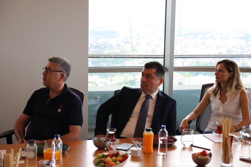 Marketing Türkiye C Level Club üyeleri start-up evrenini keşfetti Marketing Türkiye C Level Club üyeleri start-up evrenini keşfetti