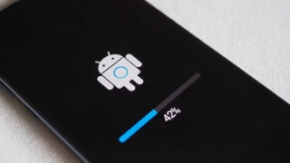 Microsoft, çalışanlarına Android yasağı getirdi!