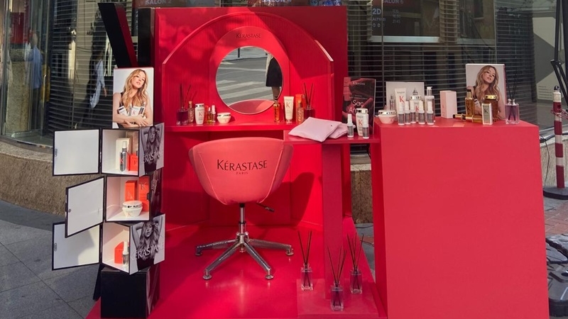 Sachane.com ile Kerastase Elixir Ultime Teşvikiye sokaklarında… Sachane.com ile Kerastase Elixir Ultime Teşvikiye sokaklarında…