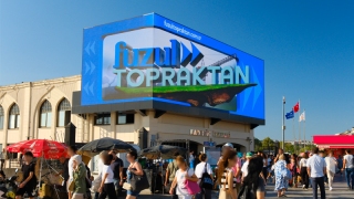 Fuzul Topraktan, yeni kampanyasını Kadıköy İskelesi'nde duyurdu