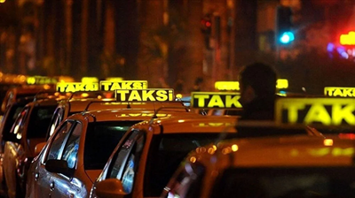 İstanbul'a yeni taksiler geliyor! | Son 24 saatin gündemi İstanbul'a yeni taksiler geliyor! | Son 24 saatin gündemi