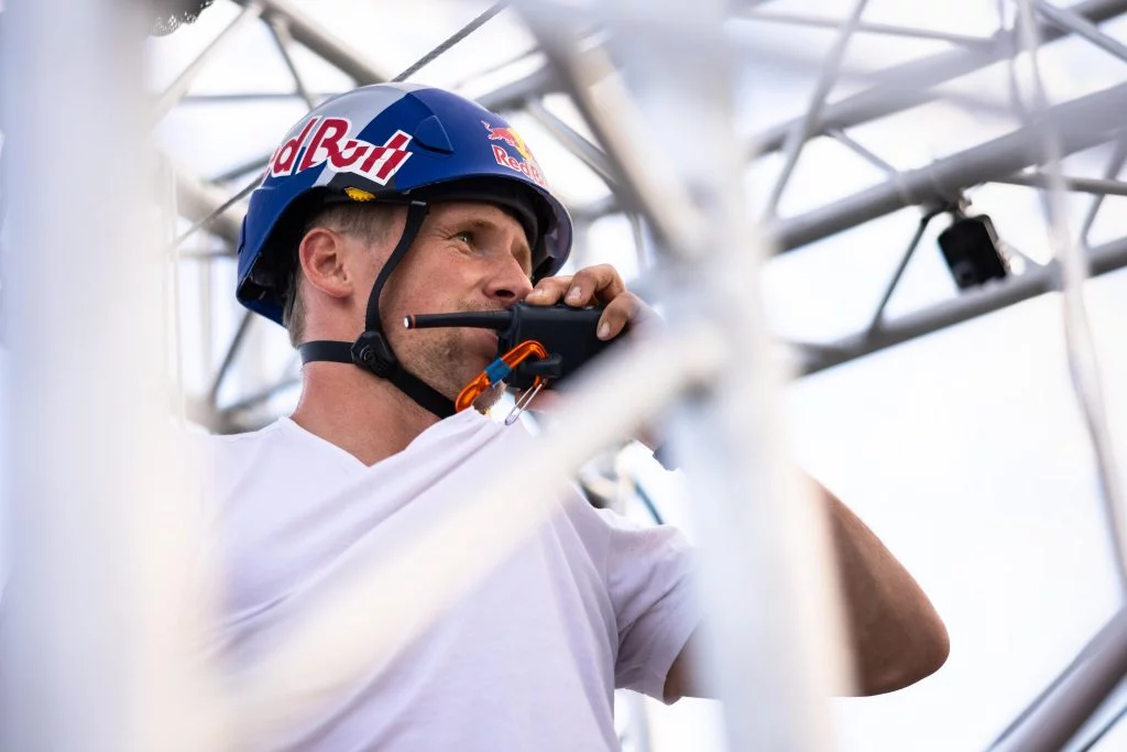 İp üstünde kıtalar arası yürüyüş! Continental Pass