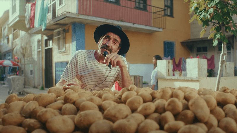 Siz hiç caz seven patatesçi gördünüz mü? Siz hiç caz seven patatesçi gördünüz mü?