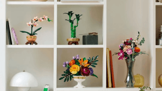 LEGO, çiçek bahçesini büyütüyor!