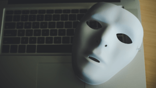 Aramızda kalsın, dijitalleşmekten korkuyoruz!