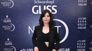 Schwarzkopf Gliss’in yeni gece serumuna, gece bakım partisi