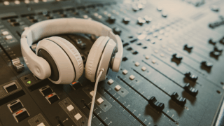 Yapay zeka müzik sektöründe gelir kaybına neden olabilir