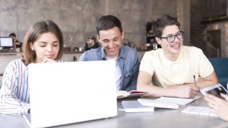 Alfa'ları anlamadan yenisi geldi: Huzurlarınızda "Beta Kuşağı"