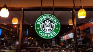 "Starbucks 13 kahvesini menüden çıkartıyor" iddialarına markadan yanıt geldi!