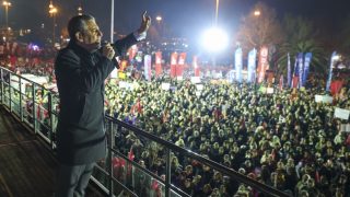 Özgür Özel'den merkez medyaya boykot çağrısı