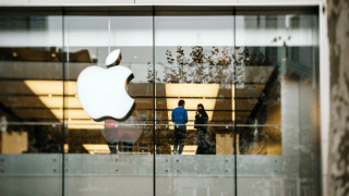 AB, Apple'a açtığı rekabet soruşturmasını kapatıyor