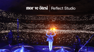 mor ve ötesi X Reflect Studio koleksiyonu, Türk Eğitim Vakfı iş birliği ile dayanışmaya davet ediyor!