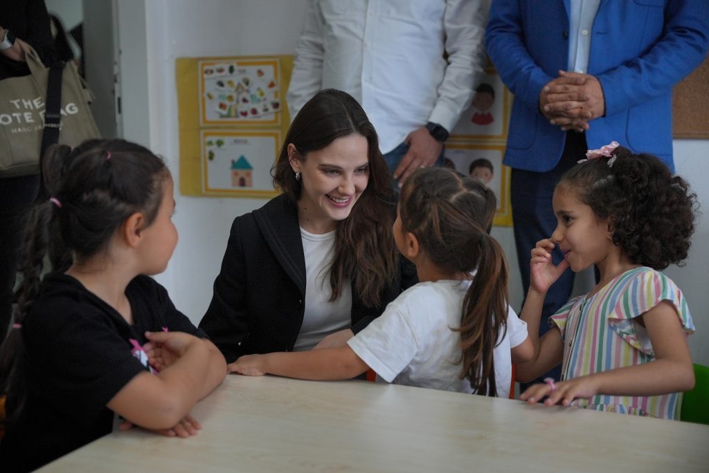 Duru ve AÇEV’le çocuklar "Oynaya Oynaya" iyileşiyor Duru ve AÇEV’le çocuklar "Oynaya Oynaya" iyileşiyor