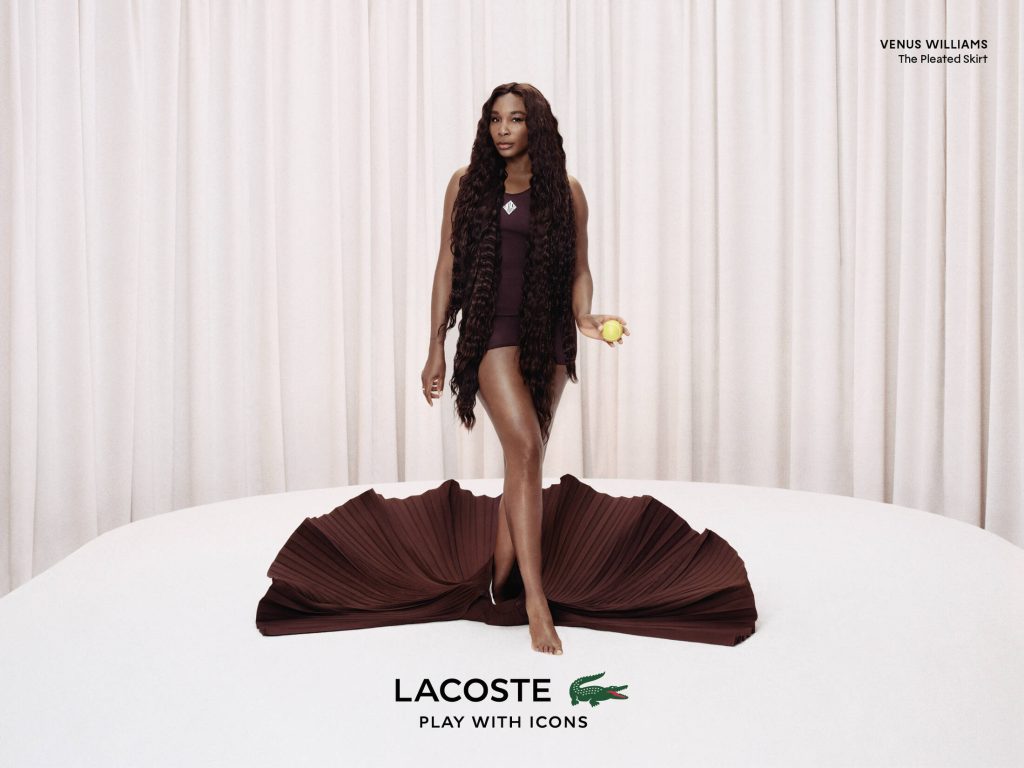Lacoste, ikonlarıyla "oynuyor" Lacoste, ikonlarıyla "oynuyor"