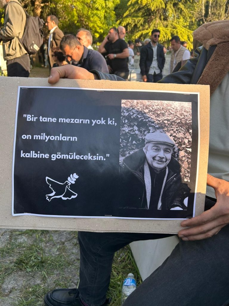 Sırrı Süreyya Önder sonsuzluğa uğurlandı... Sırrı Süreyya Önder sonsuzluğa uğurlandı...