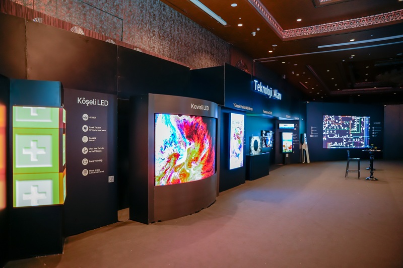 LG, B2B sektörlerine özel ekran çözümlerini Ankara’da tanıttı LG, B2B sektörlerine özel ekran çözümlerini Ankara’da tanıttı