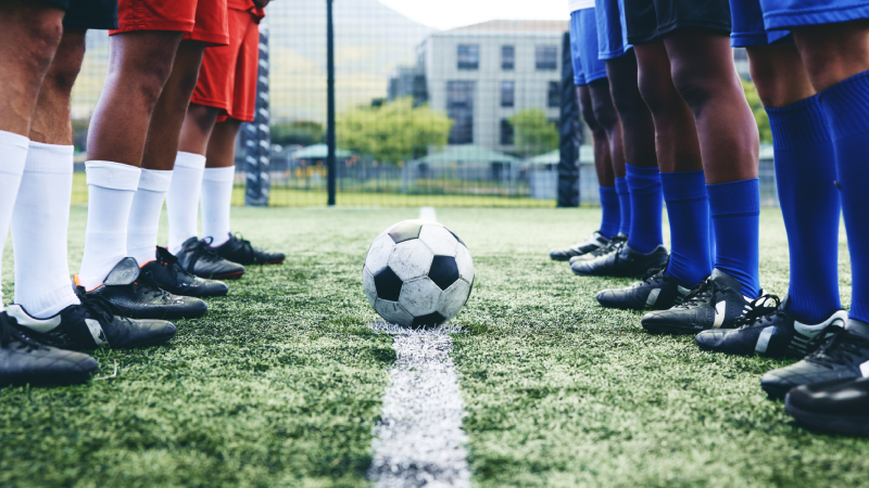 Takım sevgisinden kimlik inşasına: Türkiye’de futbol ve duygusal bağlar Takım sevgisinden kimlik inşasına: Türkiye’de futbol ve duygusal bağlar