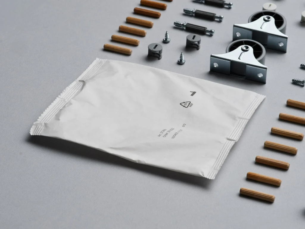 IKEA, plastik kullanımını azaltmak amacıyla naylon poşetleri kağıt ile değiştiriyor IKEA, plastik kullanımını azaltmak amacıyla naylon poşetleri kağıt ile değiştiriyor