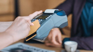 Mayıs ayında kredi kartlarıyla 1,7 trilyon TL’lik harcama yapıldı