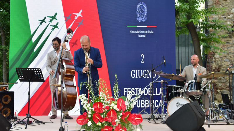 İtalya Cumhuriyet Bayramı İstanbul’da görkemli bir resepsiyonla kutlandı İtalya Cumhuriyet Bayramı İstanbul’da görkemli bir resepsiyonla kutlandı