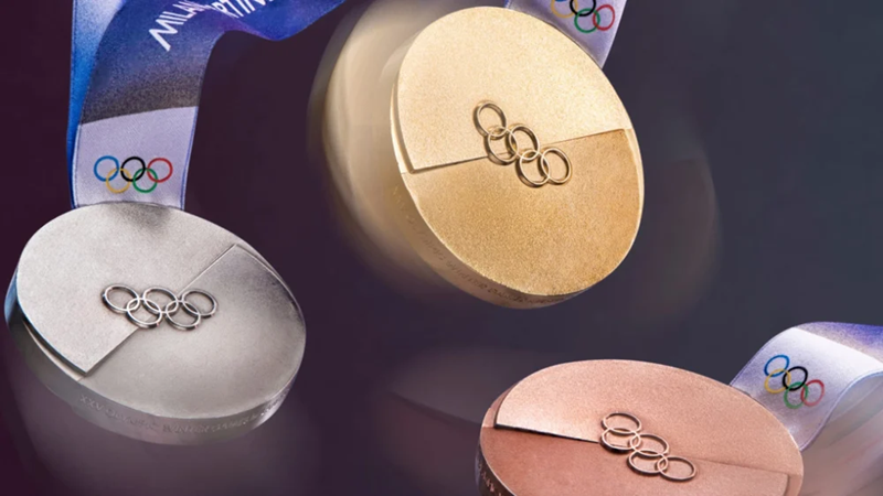Kış Olimpiyatları ve Paralimpik Oyunları'nın yeni madalyaları tanıtıldı Kış Olimpiyatları ve Paralimpik Oyunları'nın yeni madalyaları tanıtıldı