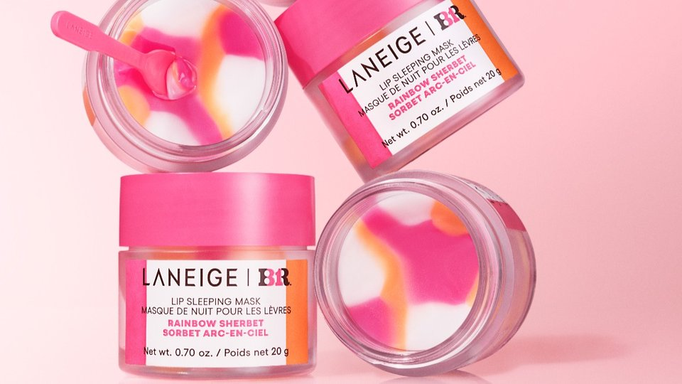 Yiyecek içecek markaları neden "lip balm" çıkarıyor? Yiyecek içecek markaları neden "lip balm" çıkarıyor?
