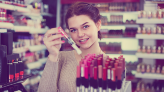 Markalar, satış danışmanlarının en etkili influencer'lar olduğunu keşfediyor!