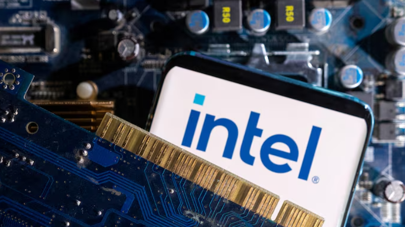 Trump yönetiminden Intel’e 10 milyar dolarlık ortaklık hamlesi Trump yönetiminden Intel’e 10 milyar dolarlık ortaklık hamlesi