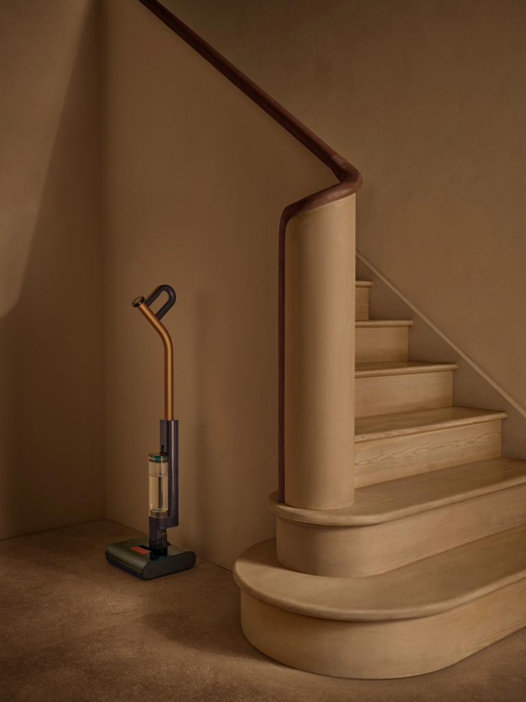 James Dyson, Berlin’de Dyson'ın 11 yeni teknolojisini tanıttı James Dyson, Berlin’de Dyson'ın 11 yeni teknolojisini tanıttı