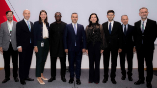 Global Türk liderler New York’ta buluştu: Global Turks Vakfı resmen kuruldu Global Türk liderler New York’ta buluştu: Global Turks Vakfı resmen kuruldu