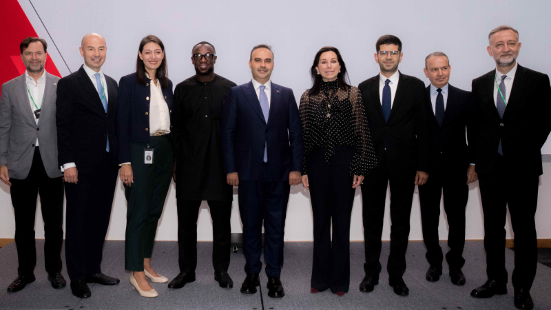 Global Türk liderler New York’ta buluştu: Global Turks Vakfı resmen kuruldu Global Türk liderler New York’ta buluştu: Global Turks Vakfı resmen kuruldu