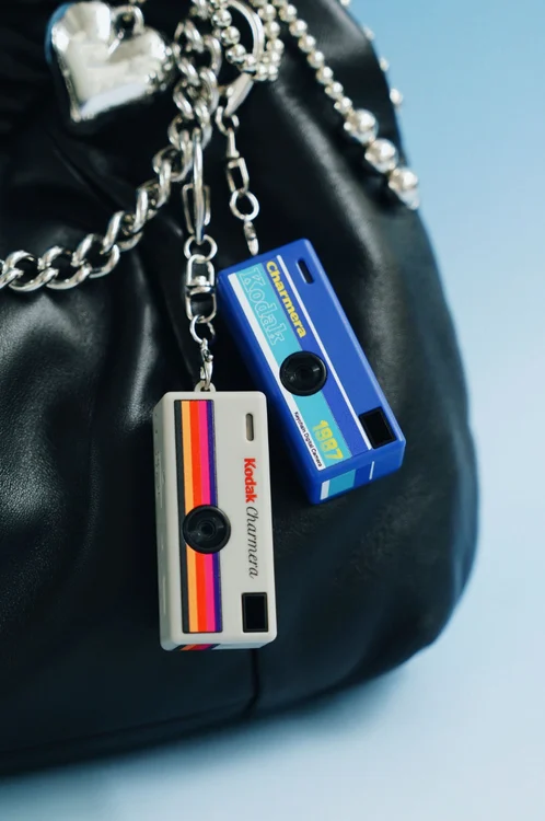 Kodak’tan koleksiyon kültürüyle nostaljiyi buluşturan yeni sürpriz: “Charmera” Kodak’tan koleksiyon kültürüyle nostaljiyi buluşturan yeni sürpriz: “Charmera”