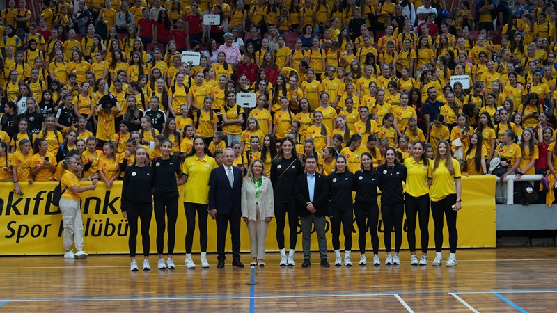 40 yıllık misyon, yeni yolculuk: VakıfBank Bosna Hersek’te hayallere dokunuyor 40 yıllık misyon, yeni yolculuk: VakıfBank Bosna Hersek’te hayallere dokunuyor