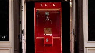 SoHo’da acı veren statü oyunu: Hermès Birkin çantaya uzanabilirsiniz ama alamazsınız! SoHo’da acı veren statü oyunu: Hermès Birkin çantaya uzanabilirsiniz ama alamazsınız!