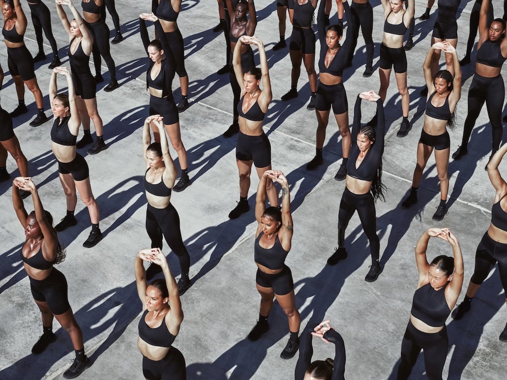 NikeSKIMS sahnede: Kim Kardashian ve Serena Williams’lı dev lansman NikeSKIMS sahnede: Kim Kardashian ve Serena Williams’lı dev lansman