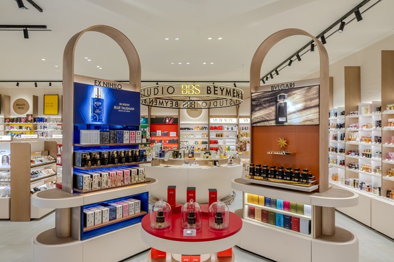 Beymen yeni markasını tanıttı: Beymen Beauty Studio (BBS) Beymen yeni markasını tanıttı: Beymen Beauty Studio (BBS)