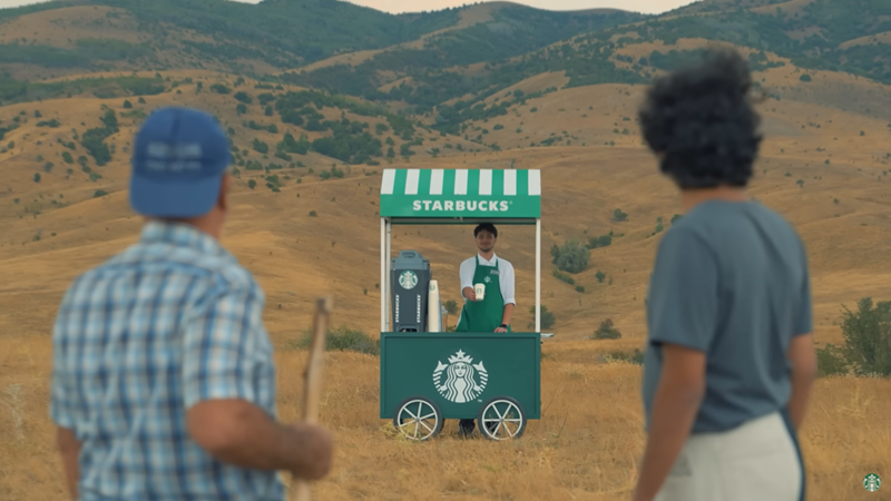 Starbucks, Sivas Hafik’teki boş tarlaya neden mağaza açtı? Starbucks, Sivas Hafik’teki boş tarlaya neden mağaza açtı?