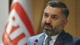 Türk Telekom’da görev değişimi: RTÜK Başkanı Ebubekir Şahin CEO koltuğuna oturuyor Türk Telekom’da görev değişimi: RTÜK Başkanı Ebubekir Şahin CEO koltuğuna oturuyor